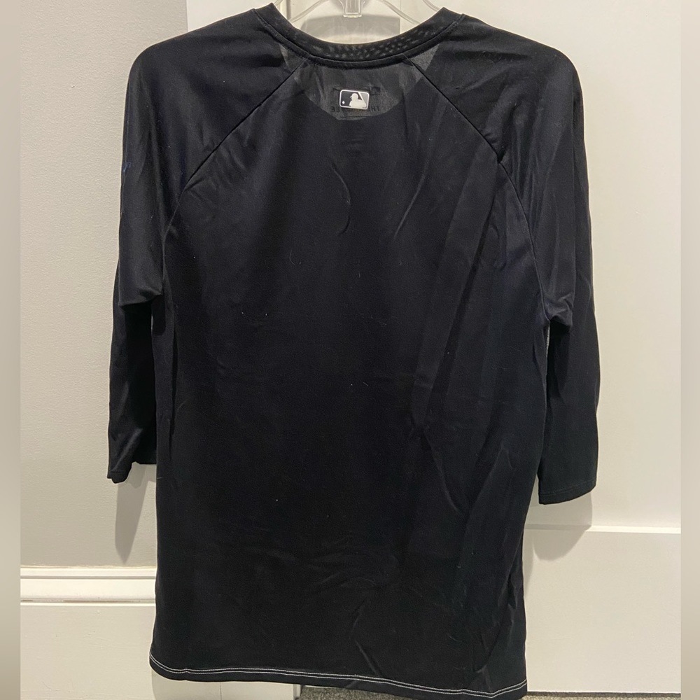 NYY Nike 3/4 Sleeve - Picture 3 of 3
